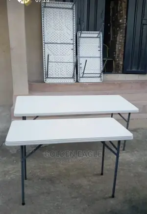 4ft Plastic Table Foldable Leg