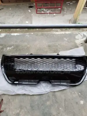 Front Bumper Grille 2018 Corolla SE