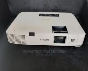 Epson Multimedia Daylight Projector