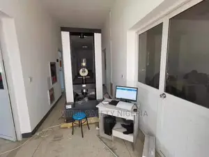 Universal Testing Machine (100kn Utm)