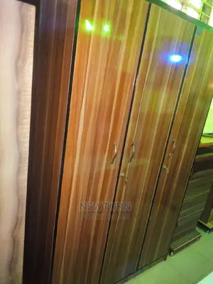 Quality 3 Doors Wooden Standing Wardrobe.