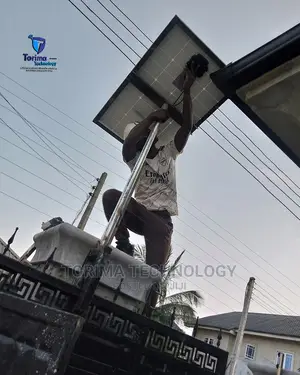 Automatic Gate With Solar Panel