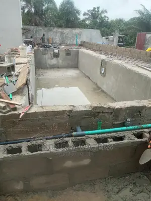 Swimming Pool Arrangement