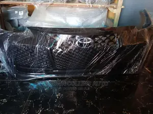 Complete Front Bumper Avalon 2020