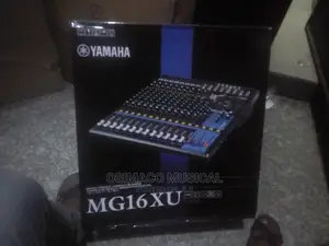 Yamaha Mixer