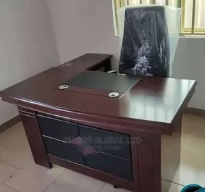 Office Table (1.6mtrs)