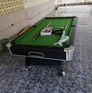 Quality 8 Ft Snooker Table