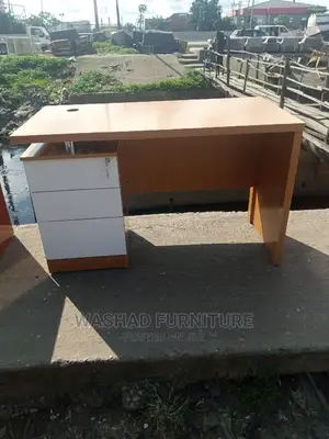 Mini Executive Table