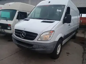 Mercedes-Benz Sprinter 2010 White