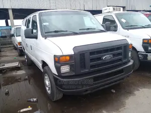 Ford E350 2008 White
