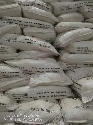 Caustic Soda Pearls. Made in China