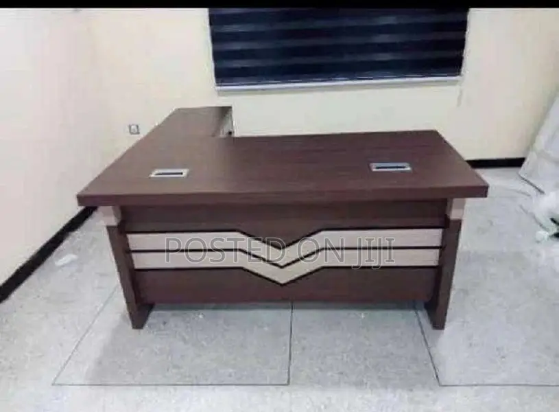 Executive L Shape Office Table