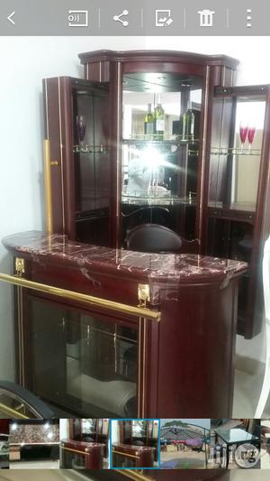 Adjustable Wine Bar