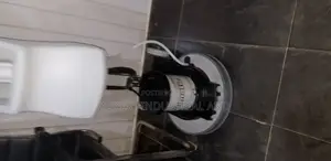 Tiles Scrubber