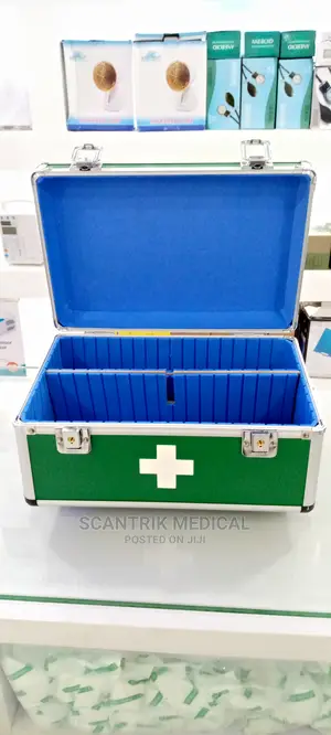 First Aid Box Medium