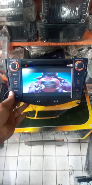 Toyota Rav4 DVD and Camera 2008/2010. Standard.