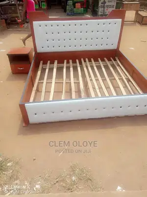 6×6 Bedframe With Bedside Drawer