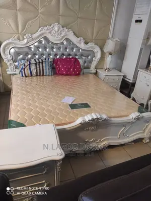 King's Size Bed