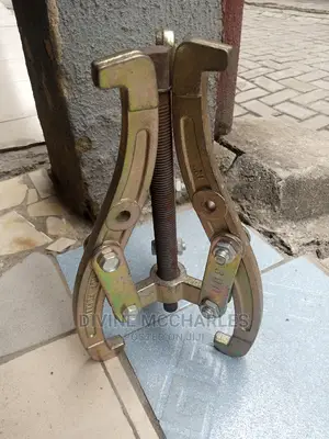 Bearing Pullar