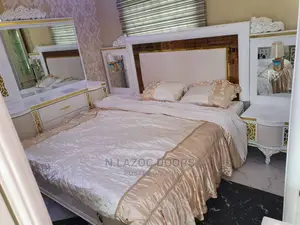 Classic King's and Queen's Bed