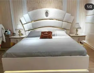 Classic King's and Queen's Bed