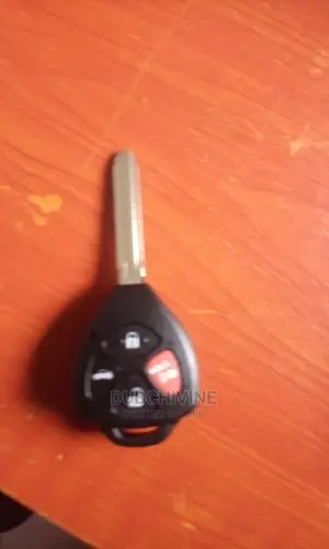 Toyota Camry and Corolla Remote Key and Spear