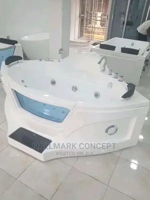Luxury Jacuzzi Bath Tub