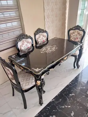 Marble Dining