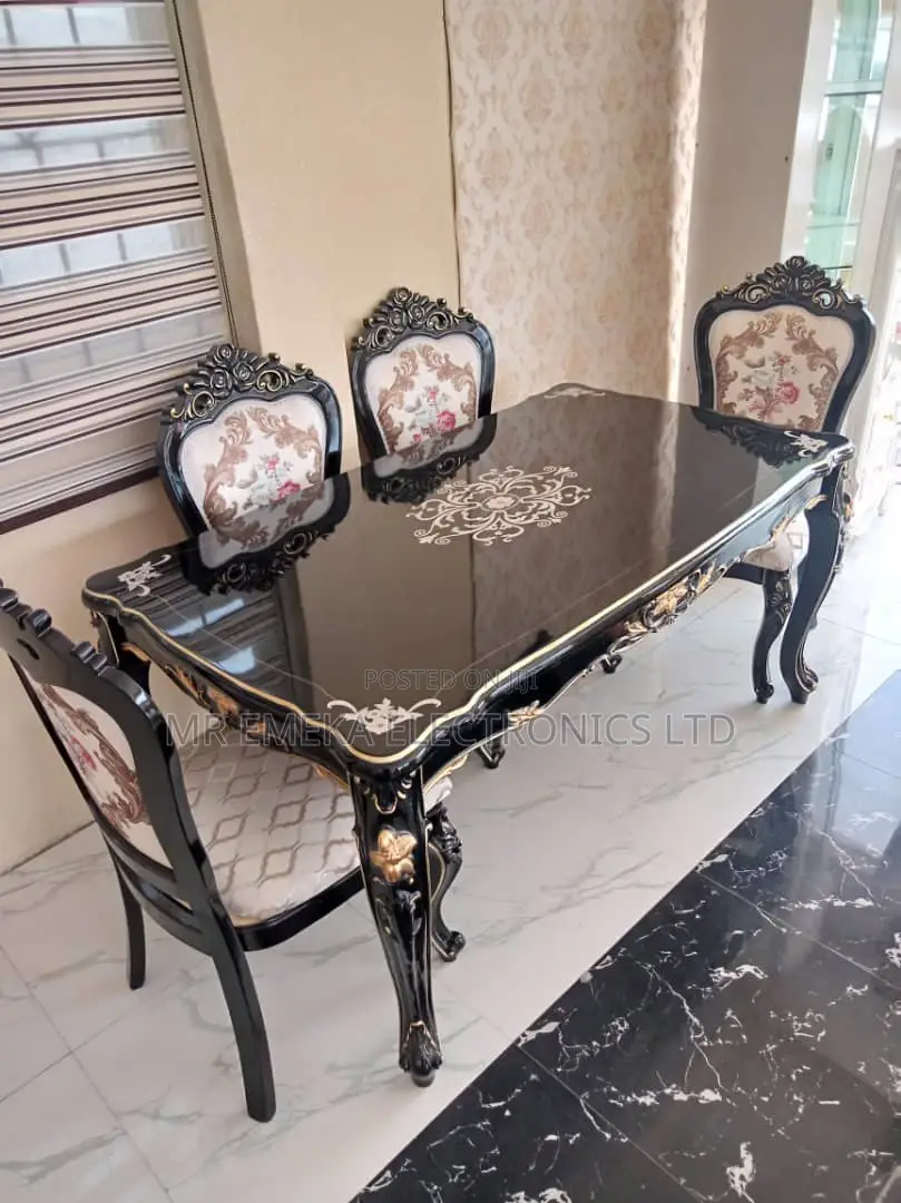 Marble Dining