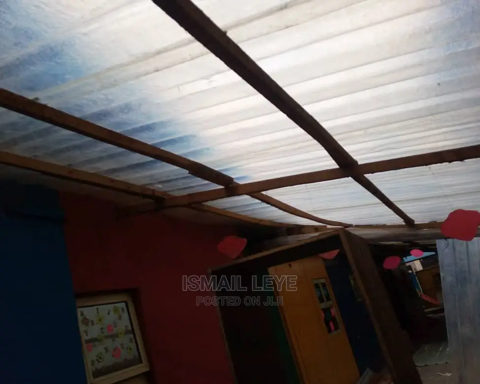 Transparent Plastic Fiber Reinforced Sheet