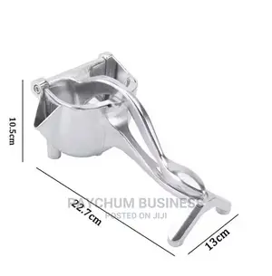 Manual Fruit Press Surface Treated With Innoxious Material