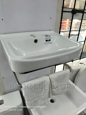 Wall Hung Wash Hand Basin With Towel Hanger