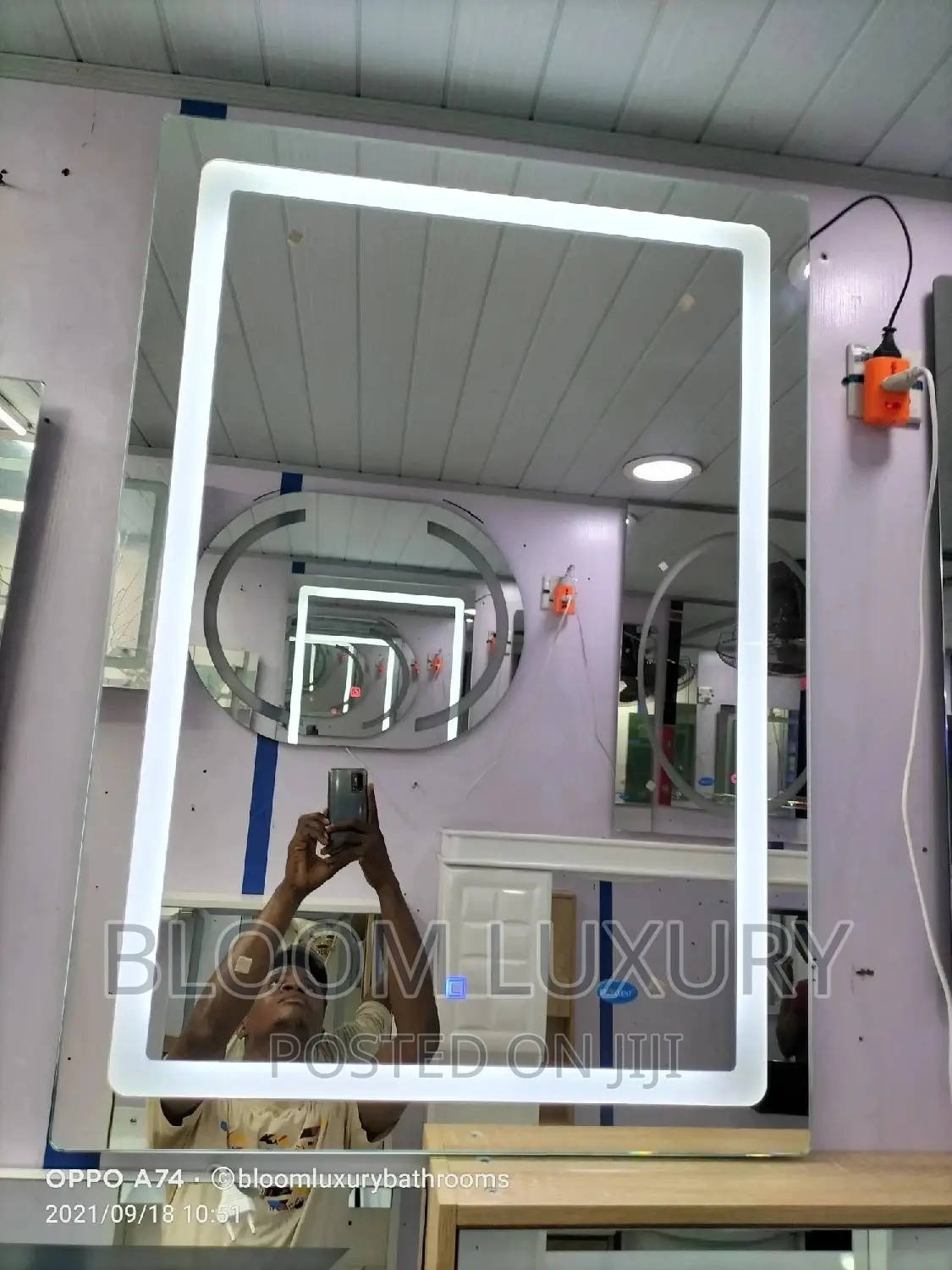 LED Mirror 80×60cm