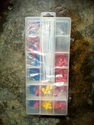 Hand Crimping Tools With Accessories