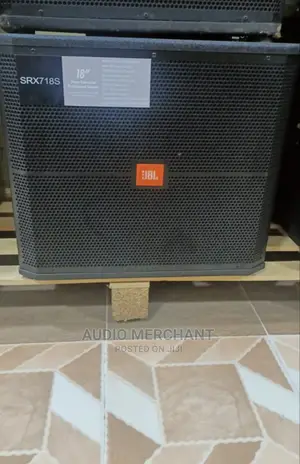 JBL Sub SRX 718S Sub Speakers