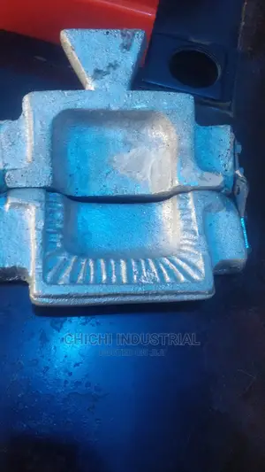 Meatpie Moulder