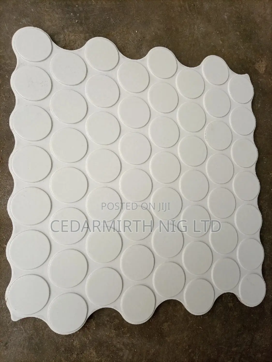 Circle Glossy White Floor Tile