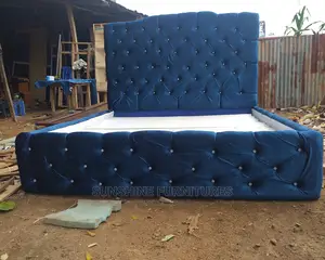 Padded Bed Frame 6/6ft