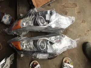 Headlamp Toyota Camry 2013 Spot