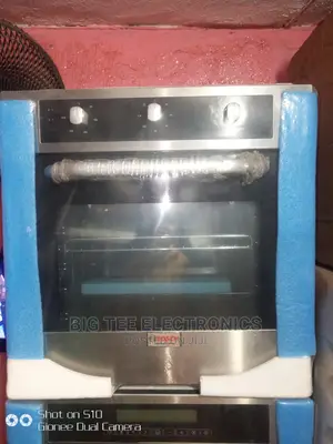Bosch Built IN Electric Oven 60cm
