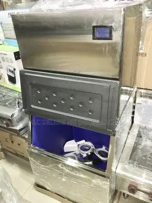 500kg,300kg,200kg /24h Fast Industrial Ice Cube Makers Avble