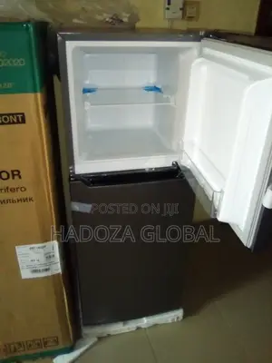 Hisense REF182DR DOUBLE DOOR REFRIGERATOR + Top Mount 130ltr