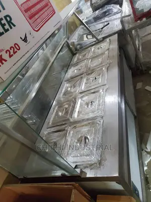 Food Warmer Standing With Hot Cabinet