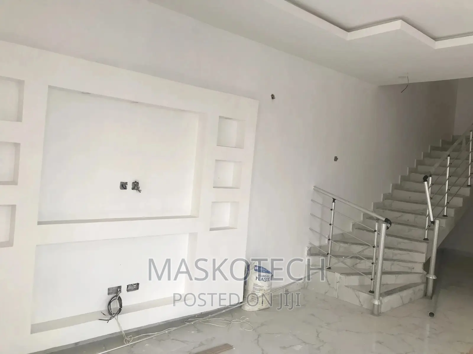 Wall Screeding