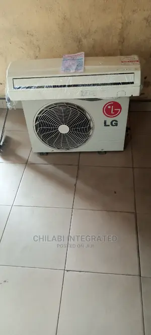 2 Months Old FOREIGN-USED 1.5HP LG Air Conditioner With KITS