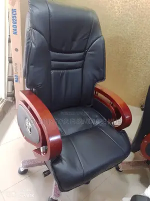Italian Supermax Executive Office Chairs