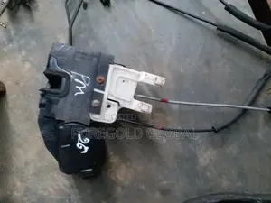 Door Latch Catcher For Hyundai And Kia Products Available