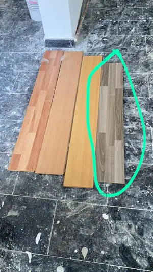 Wooden Laminates, SPC and Luxury PVC Vinyl Flooring