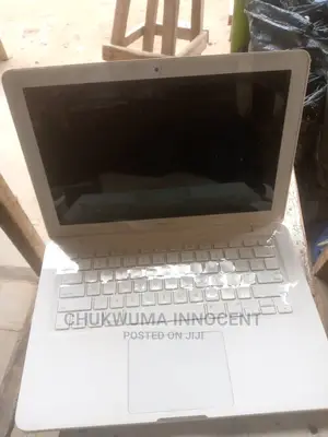Laptop Apple MacBook 2009 2GB Intel HDD 250GB