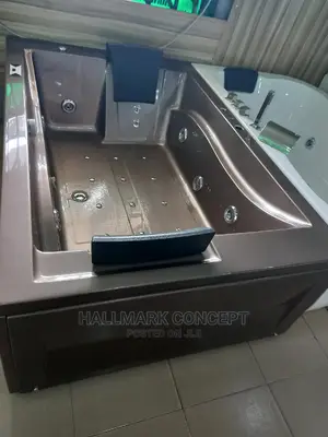 Luxury Jacuzzi Bath With Massage.